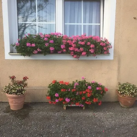 Koessl Apartment *